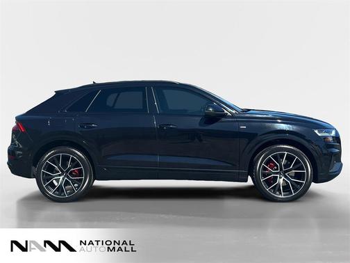 2020 Audi Q8 55 Premium Plus