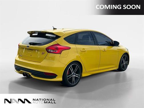 2018 Ford Focus ST 