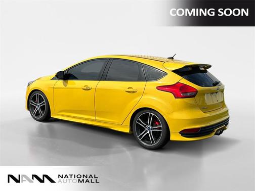 2018 Ford Focus ST 