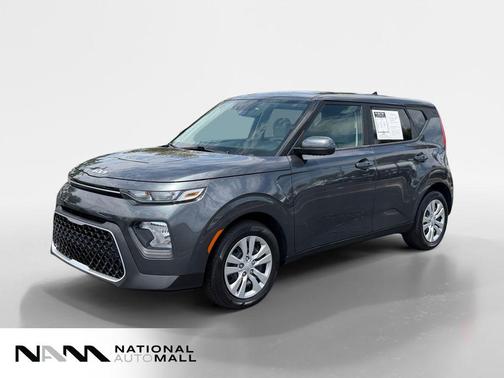 Gravity Gray 2022 Kia Soul LX