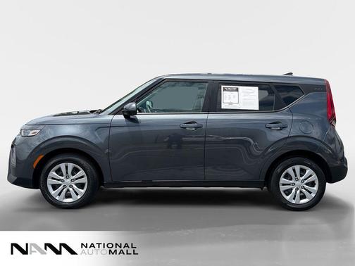 Gravity Gray 2022 Kia Soul LX