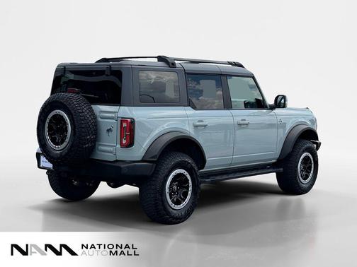Cactus 2022 Ford Bronco Outer Banks