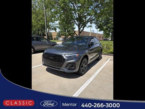 Daytona Gray Pearl Effect 2024 Audi SQ5 3.0T Premium