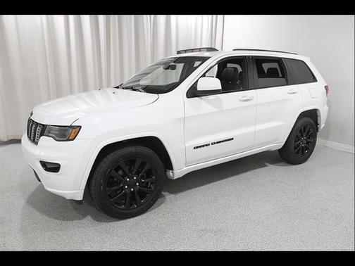 Bright White Clearcoat 2020 Jeep Grand Cherokee Altitude