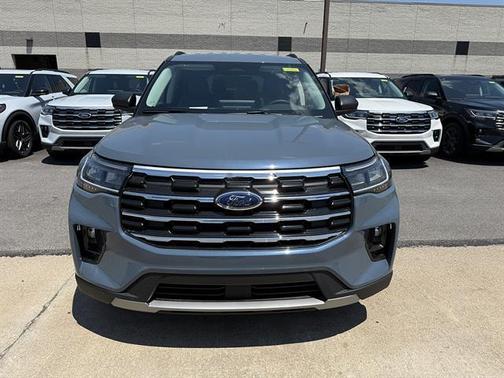 Vapor Blue 2026 Ford Explorer Active