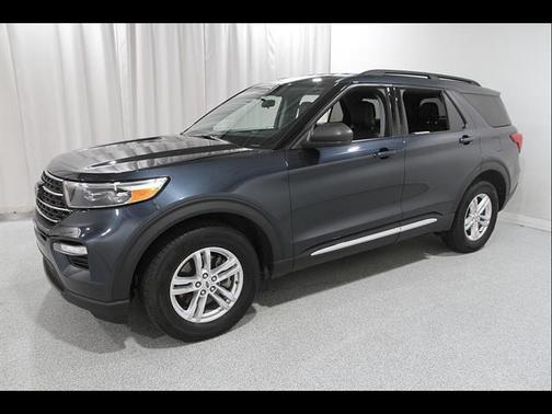 Atlas Blue 2023 Ford Explorer XLT