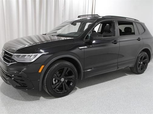 2023 Volkswagen Tiguan 2.0T SE R-Line Black