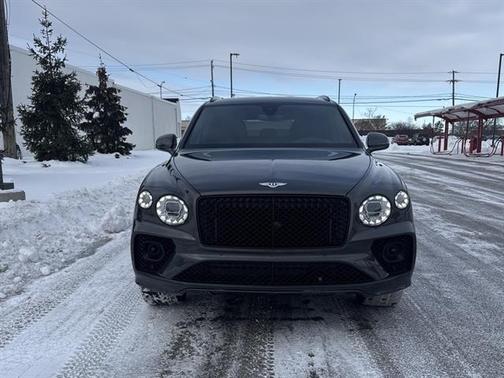 2022 Bentley Bentayga V8