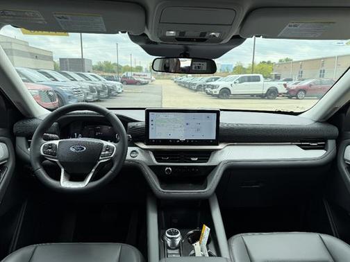 Carbonized Gray 2026 Ford Explorer Active