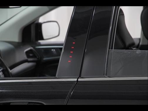 Agate Black 2022 Ford Edge Titanium