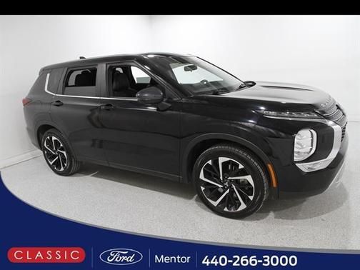 2022 Mitsubishi Outlander SE