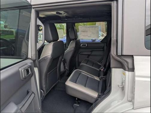 Avalanche Gray 2026 Ford Bronco Outer Banks
