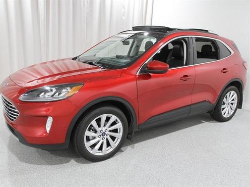 2022 Ford Escape Titanium