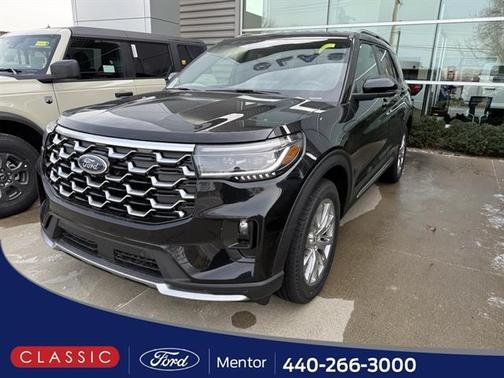 Agate Black 2026 Ford Explorer Platinum