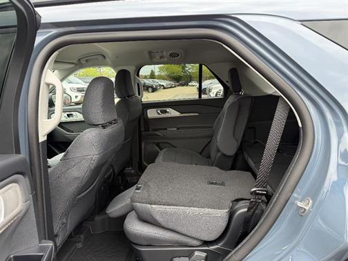 Vapor Blue 2026 Ford Explorer Active
