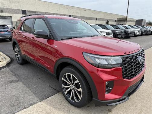 Rapid Red Metallic Tinted Clearcoat 2026 Ford Explorer ST-Line