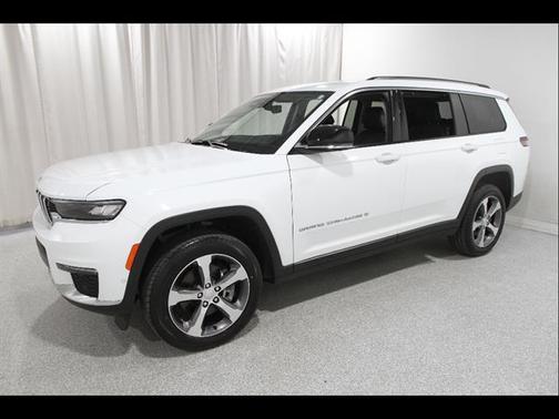 Bright White Clearcoat 2023 Jeep Grand Cherokee L Limited