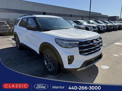 Star White 2026 Ford Explorer Active