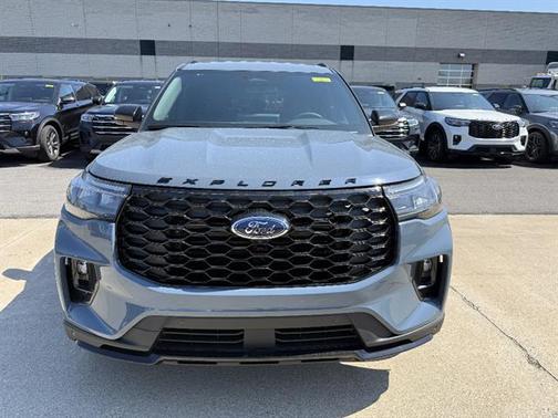 Vapor Blue 2026 Ford Explorer ST-Line