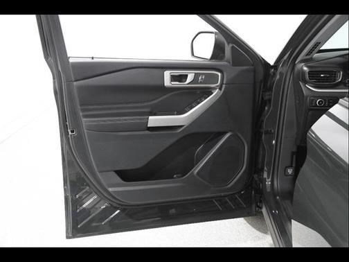 Green 2023 Ford Explorer XLT