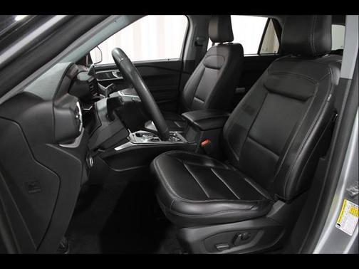 Carbonized Gray 2023 Ford Explorer XLT