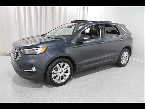 Atlas Blue 2022 Ford Edge Titanium