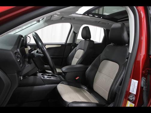 Rapid Red Metallic Tinted Clearcoat 2022 Ford Escape Titanium