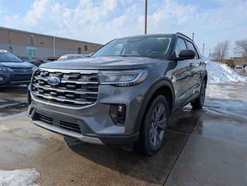 Carbonized Gray 2026 Ford Explorer Active