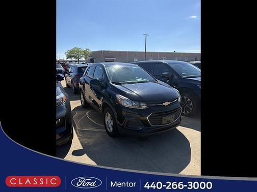Sandy Ridge Metallic 2019 Chevrolet Trax LS