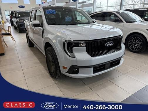 Space Gray 2026 Ford Maverick Lobo Standard