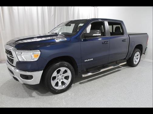 Patriot Blue Pearlcoat 2022 RAM 1500 Big Horn