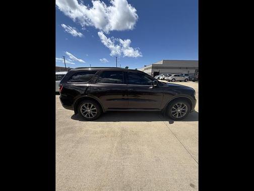 Diamond Black 2017 Dodge Durango GT