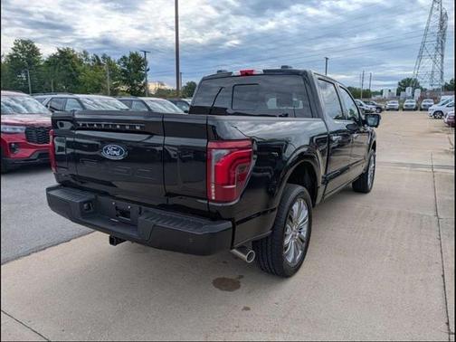 Agate Black 2026 Ford F-150 Platinum