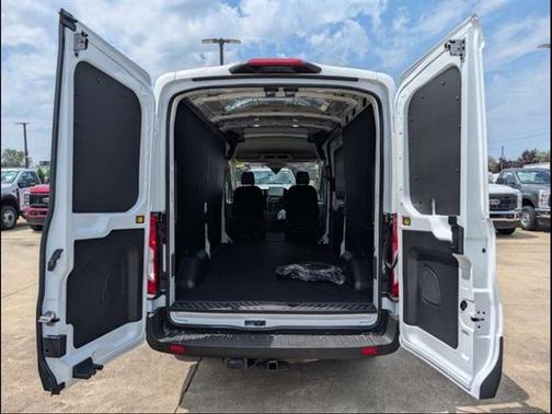 Oxford White 2026 Ford Transit-250 148 WB Medium Roof Cargo