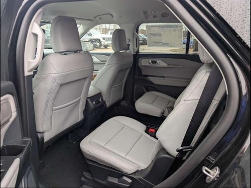 Agate Black 2026 Ford Explorer Active