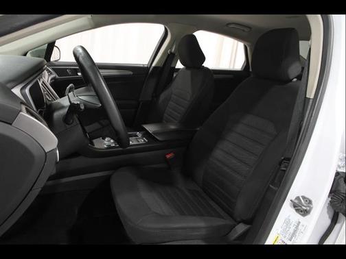 2020 Ford Fusion Hybrid SE