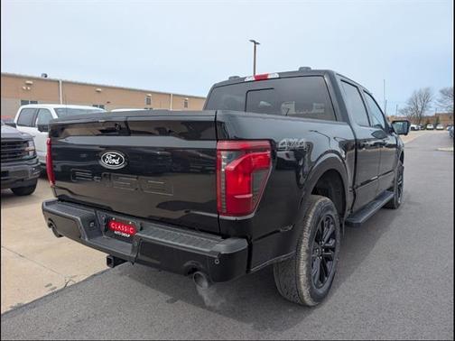 Agate Black 2026 Ford F-150 XLT