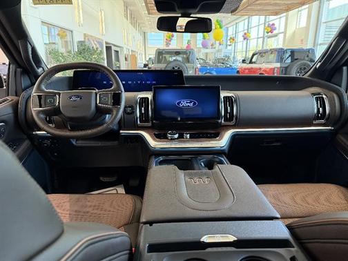 Star White 2026 Ford Expedition King Ranch