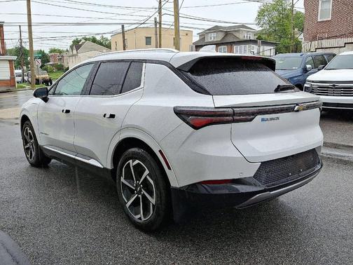 2025 Chevrolet Equinox EV LT 2
