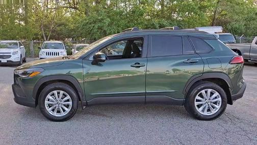 2022 Toyota Corolla Cross LE