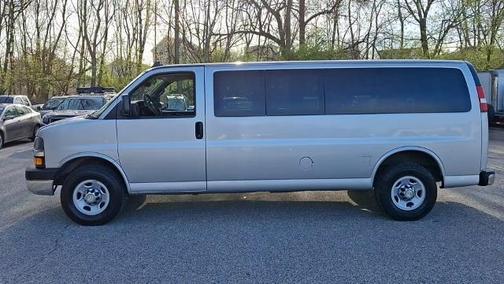 2016 Chevrolet Express 3500 LT