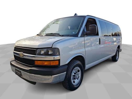 2016 Chevrolet Express 3500 LT