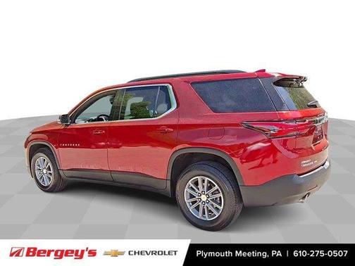 2022 Chevrolet Traverse LT Cloth
