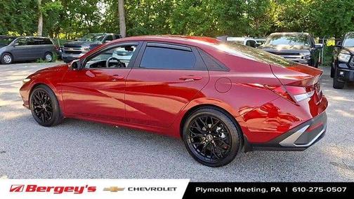 2024 Hyundai ELANTRA SEL