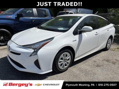 2016 Toyota Prius Two