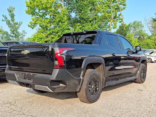 2025 Chevrolet Silverado EV LT