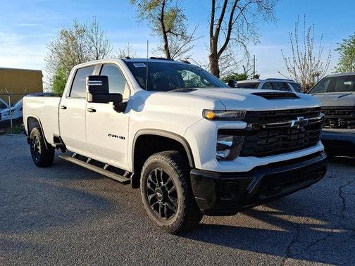 2025 Chevrolet Silverado 2500 Custom