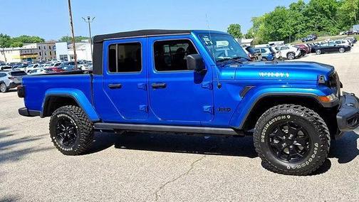 2021 Jeep Gladiator Sport