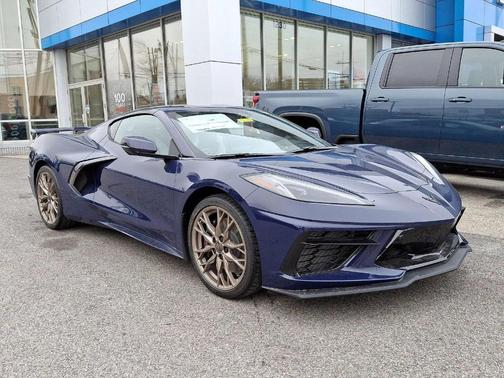 2025 Chevrolet Corvette Stingray w/2LT