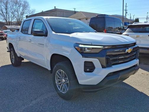 2025 Chevrolet Colorado WT